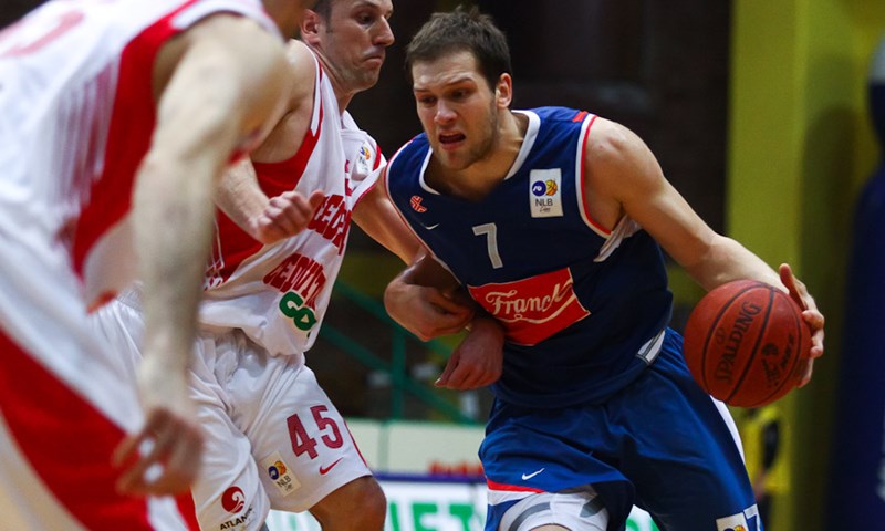 Pojačana hrvatska kolonija u Fenerbahčeu