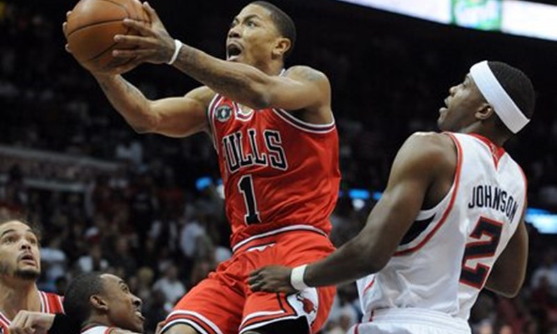 Rose predvodio Chicago do nove pobjede, Raptorsi bolji od Knicksa nakon dva produžetka