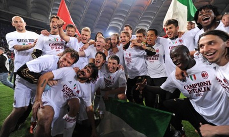 Milan potpisao obrambeni dvojac