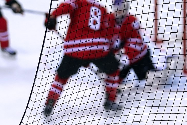 Prva hokejska utakmica na Hvaru