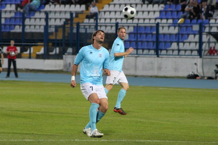 Karlovcu dramatičan prolaz