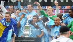 Manchester City "steže remen"