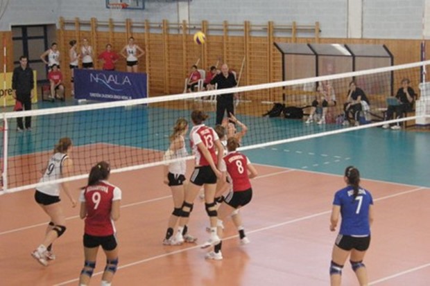 Uspješan start mladih odbojkašica