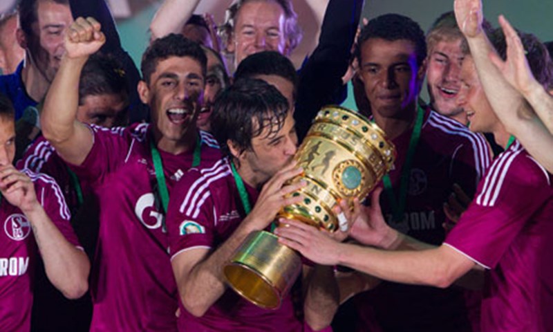 Schalke petardom osvojio kup