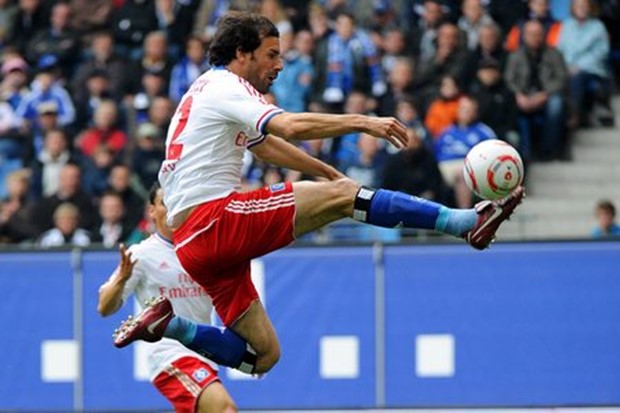 Malaga poslala ponudu Van Nistelrooyu