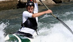 Dominacija na divljim vodama: Novi europski naslov za Emila Milihrama