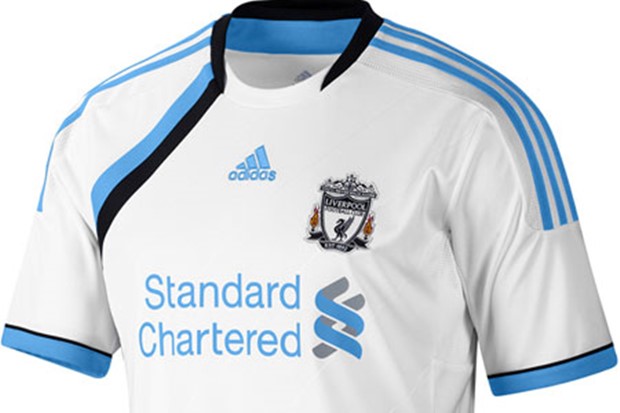 Novi dres razljutio navijače Liverpoola
