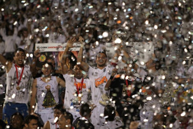 Video: Santos do trofeja, cirkus na kraju