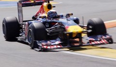 Vettel još jednom na poleu