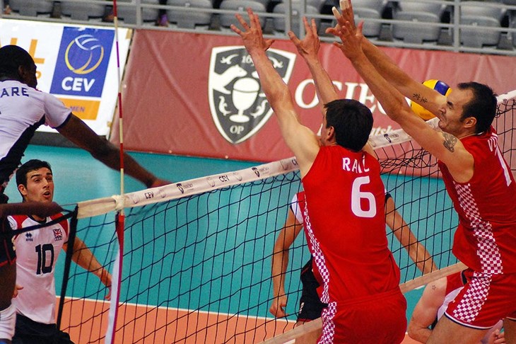 Hrvatski odbojkaši ne posustaju, Turska ostavljena bez seta