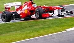 Silverstone potkresao krila Red Bulla?