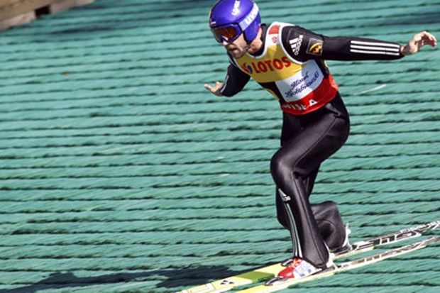 Morgenstern dominira