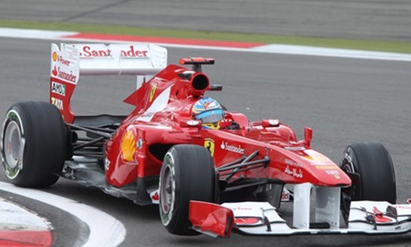 Alonso i Webber brži od Vettela