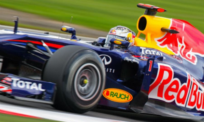 Vettel: "Ferrari ponovno dobro izgleda"