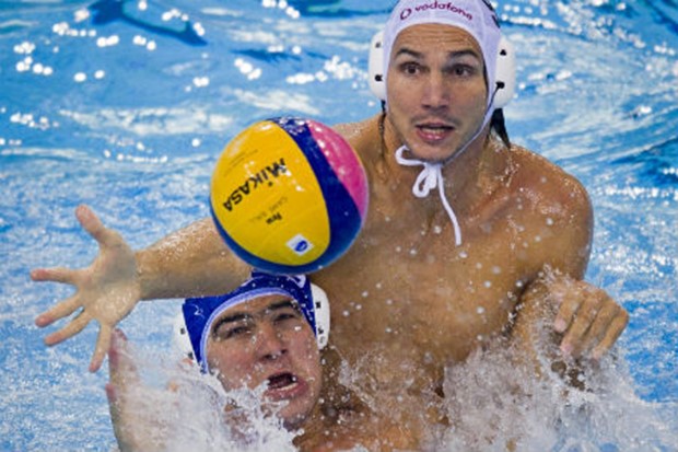 Srbija velikim preokretom do finala