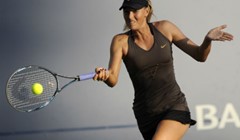 Šarapova se izvukla u trećem