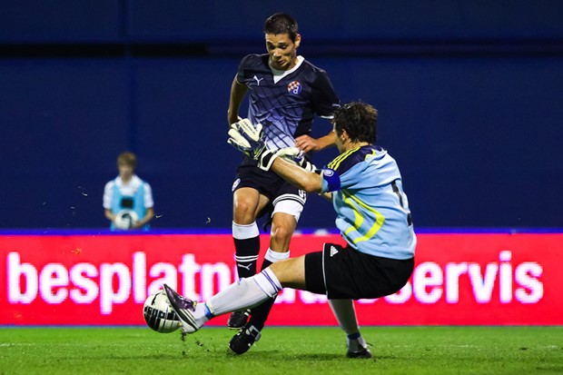 S Rukavinom i Beqirajem, rizik Ibanez