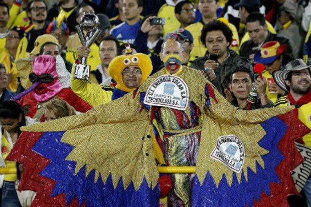 Stopostotna Kolumbija, prolaz Kameruna