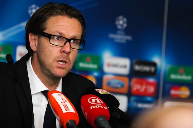 Norling: "Hvatamo se za slamke"