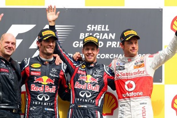 Vettel: "Riskirali smo s gumama"