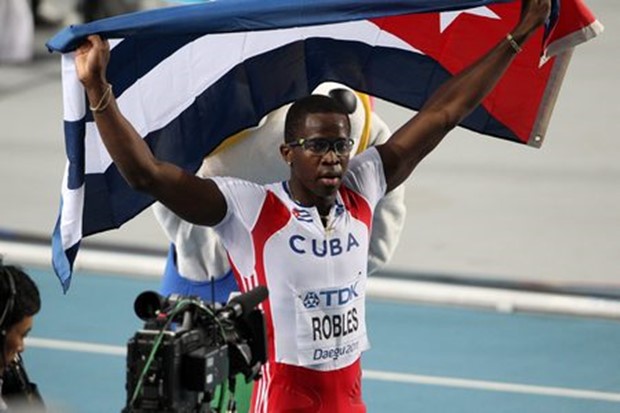 Robles diskvalificiran