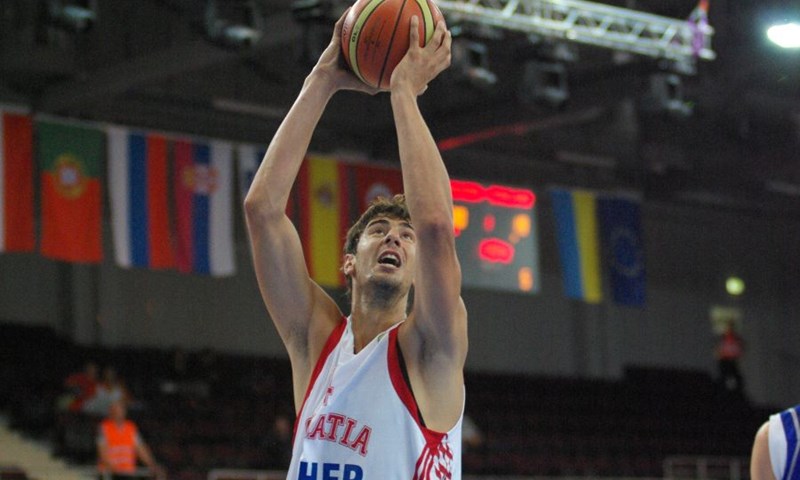 Marko Banić pobijedio Antu Tomića