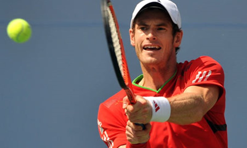 Söderling odustao, Murray slavio