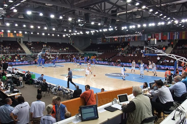 Tko prolazi uz Španjolce i Francuze?