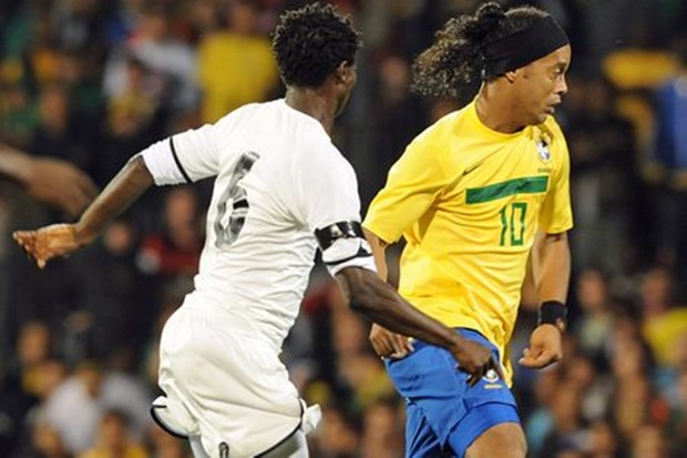 Menezes: "Moramo vratiti Ronaldinha"