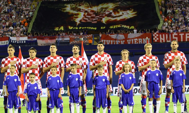 Hrvatska meč-lopta u Pireju
