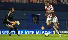 Jelavić: "Sretan sam u Rangersima"