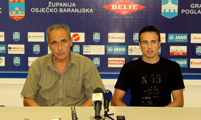 Bilić: "Angažiranom igrom do tri boda"