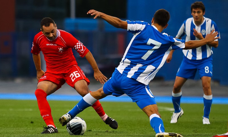 Pjesnici u Maksimir bez bijele zastave po prijeko potrebne bodove