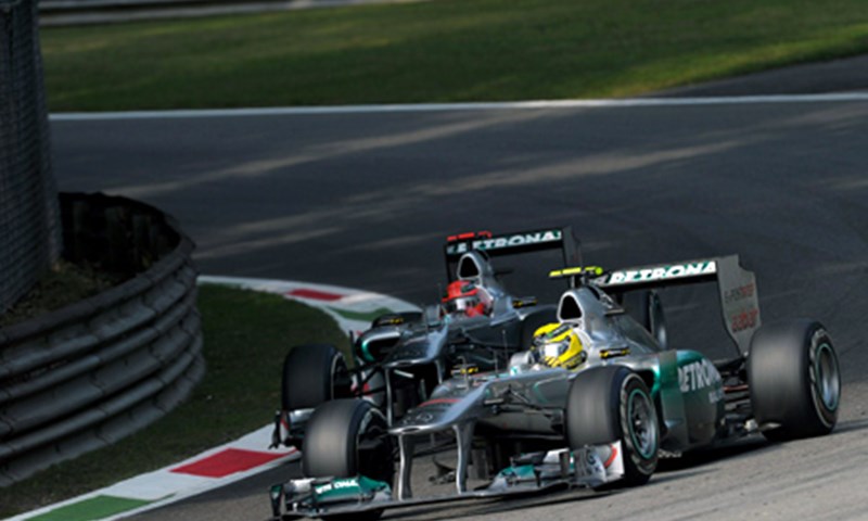 Vettel ponovno na čelu