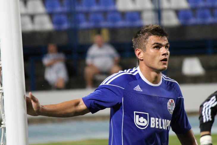 Slaven Belupo tricom kroz Stanove