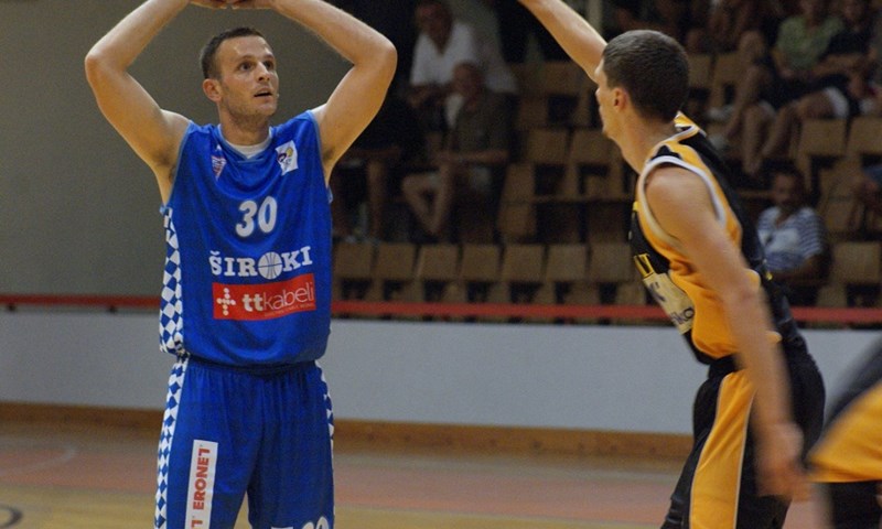Maccabi s lakoćom prošao Široki