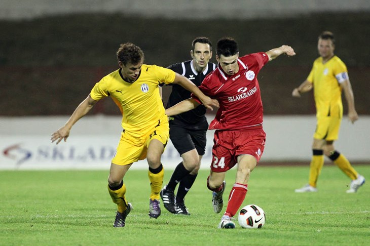 Erceg za priključak vrhu