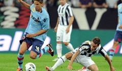 Juventusu remi, Vučiniću gol i isključenje