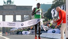 Gebrselassie odustao, a ostao i bez rekorda
