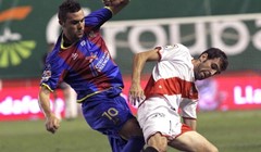 Nezaustavljivi Levante, Gijon na dnu