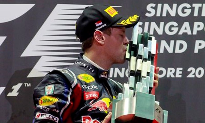 Vettel na Marsu i Hamiltonova glava