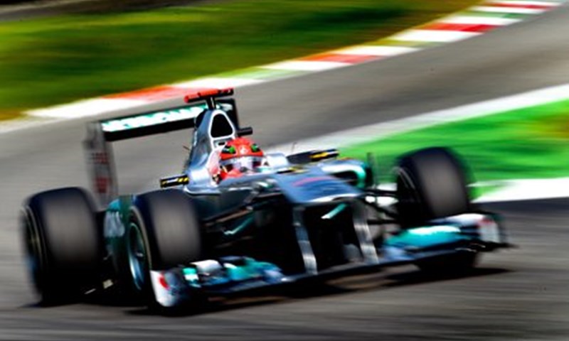 Schumacher: "Ponosan sam na Vettela"