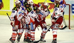 KAC-u derbi, Jesenicama bod u Salzburgu