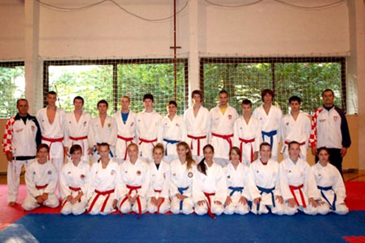 Karate: Matea Ratković brončana