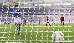 Schalke potpisuje vratara