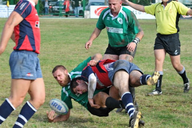 Razigrana mladost Nade