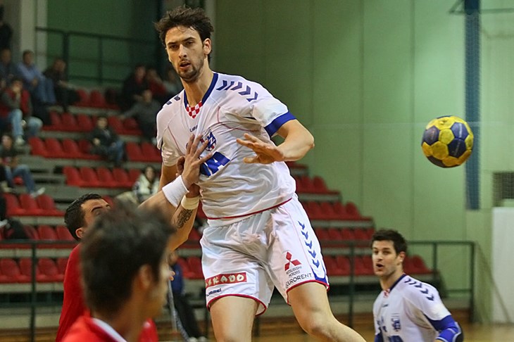 CO Zagreb s pola snage protiv Izviđača