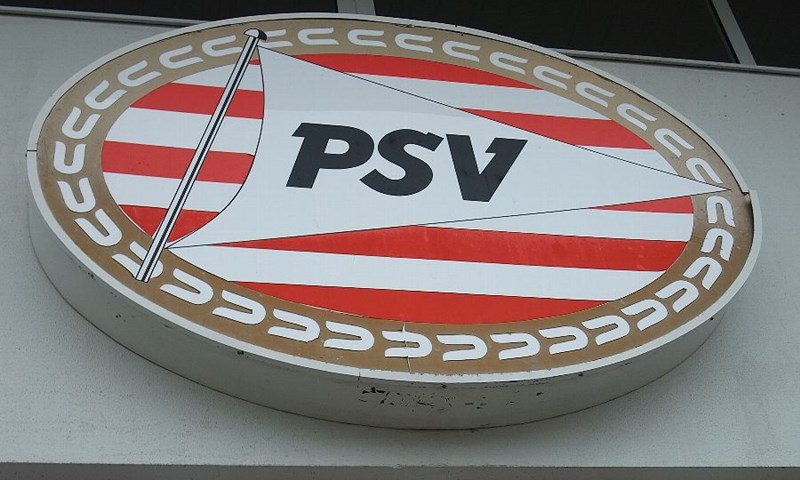 Iskusni Korejac napustio Englesku, ponovno u PSV-u