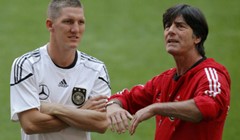Operiran Schweinsteiger