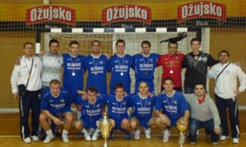 Bubanj i Sportnet na vrhu u Sesvetama